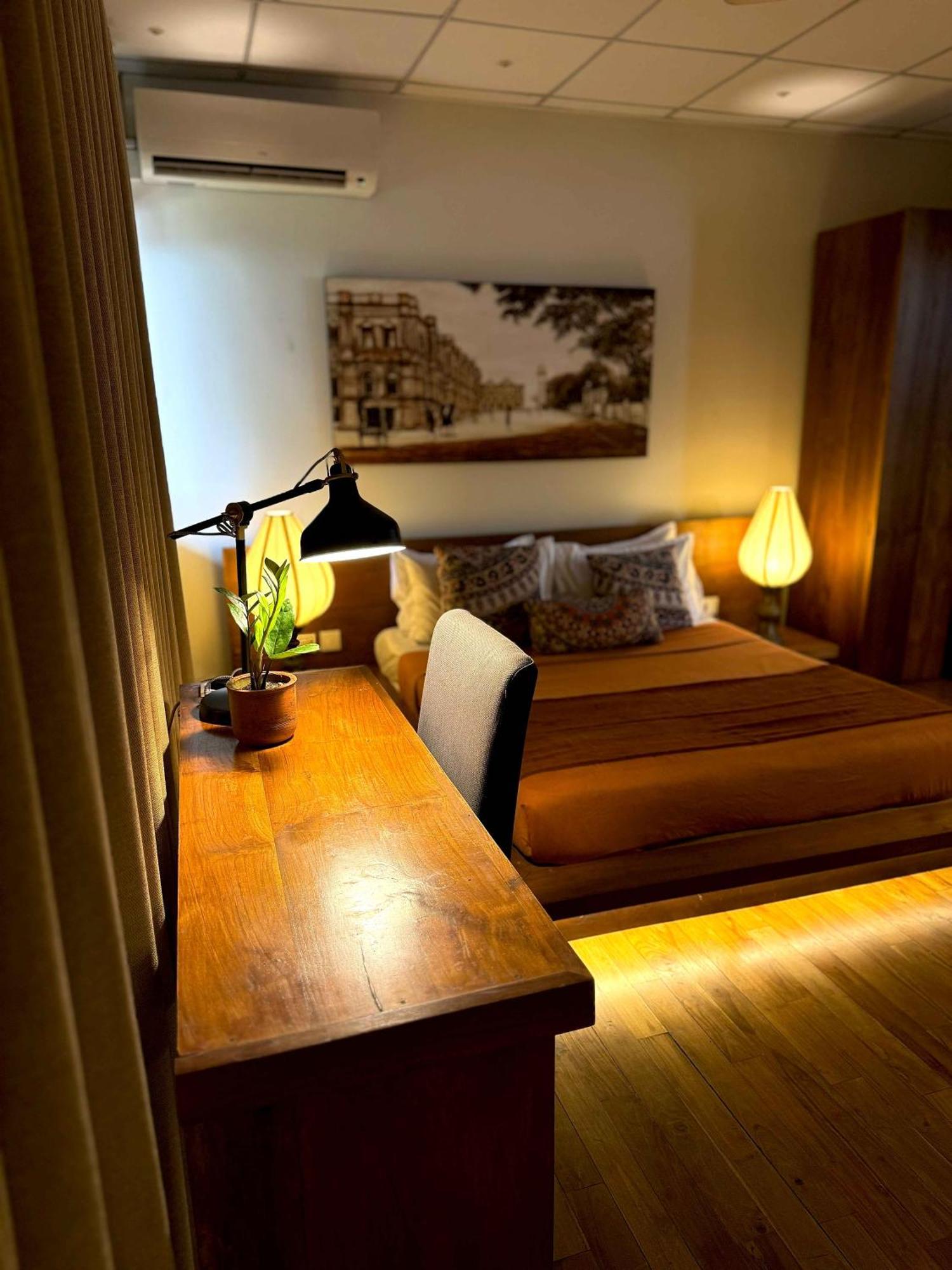 Ceystay Colombo Esterno foto