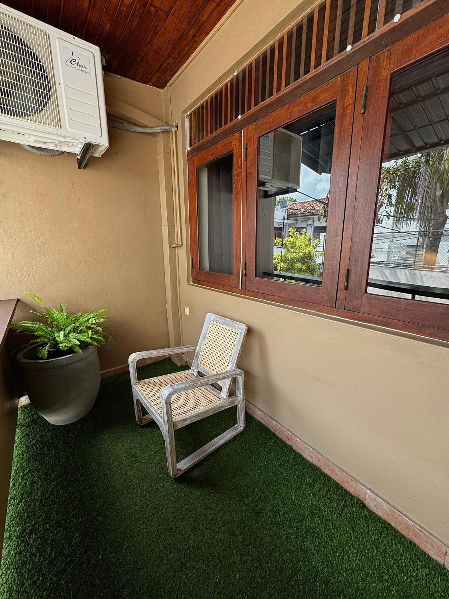 Ceystay Colombo Esterno foto